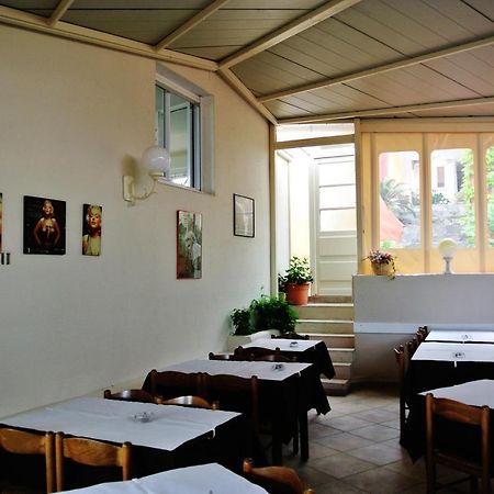 Hotel Residence San Pieru Tarcu エクステリア 写真