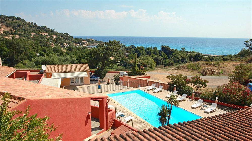 Hotel Residence San Pieru Tarcu エクステリア 写真