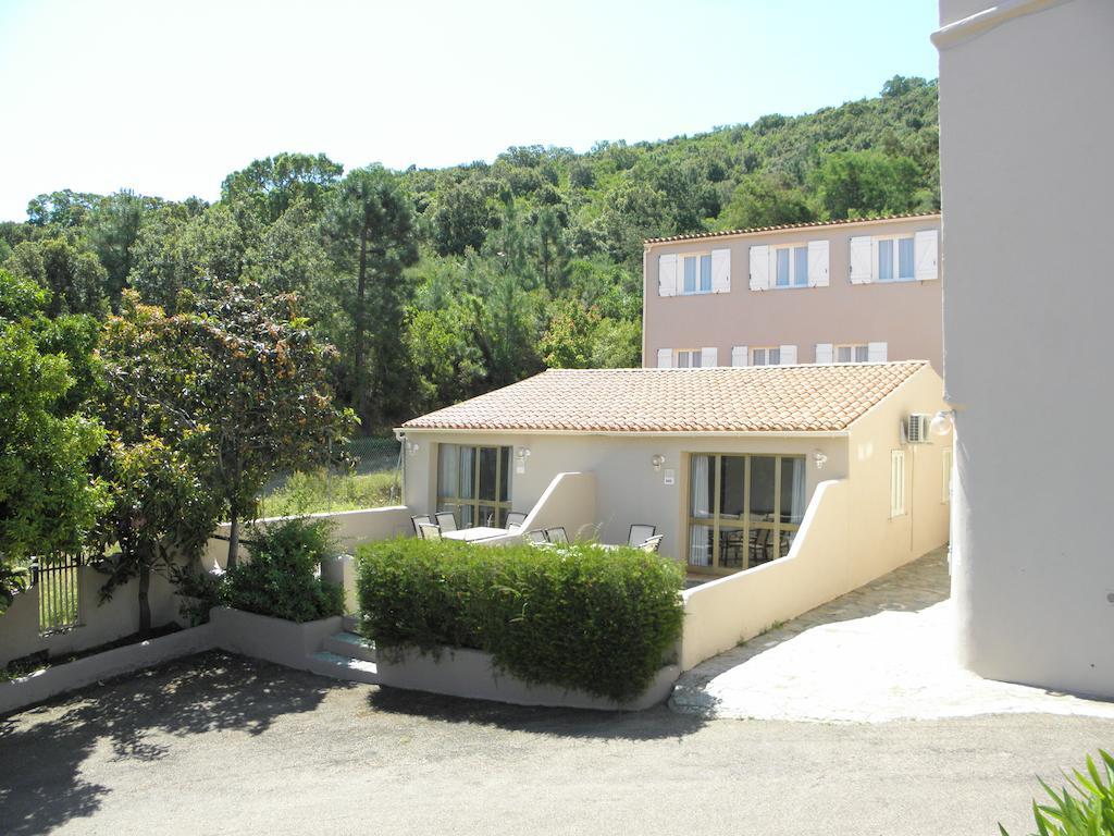 Hotel Residence San Pieru Tarcu 部屋 写真