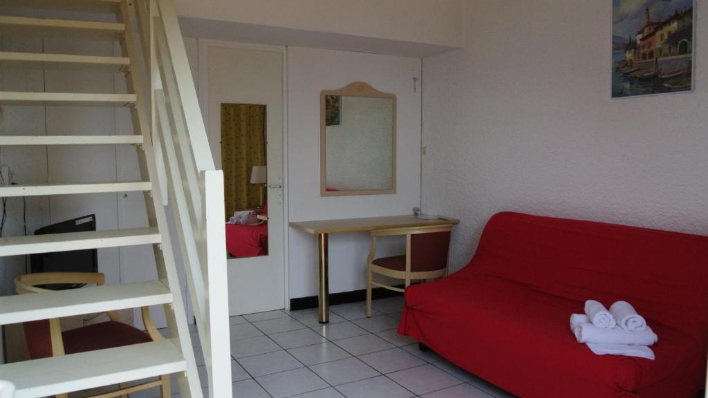 Hotel Residence San Pieru Tarcu エクステリア 写真