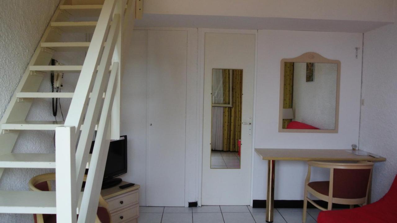 Hotel Residence San Pieru Tarcu エクステリア 写真